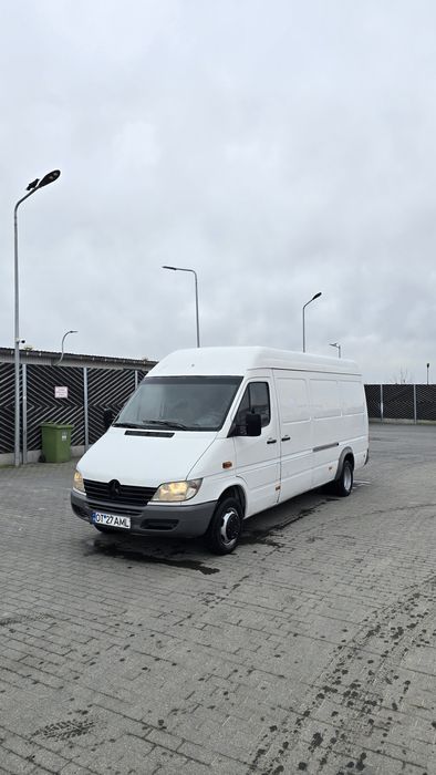 Sprinter 413 pe dublu lung