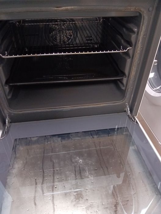 Свободно стояща печка с керамичен плот Бош Bosch 2 години Гаранция!