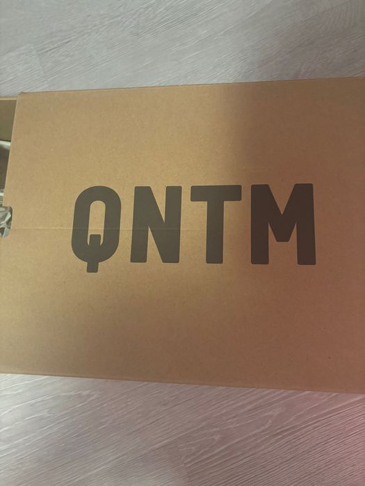 Yeezy quantum flash orange