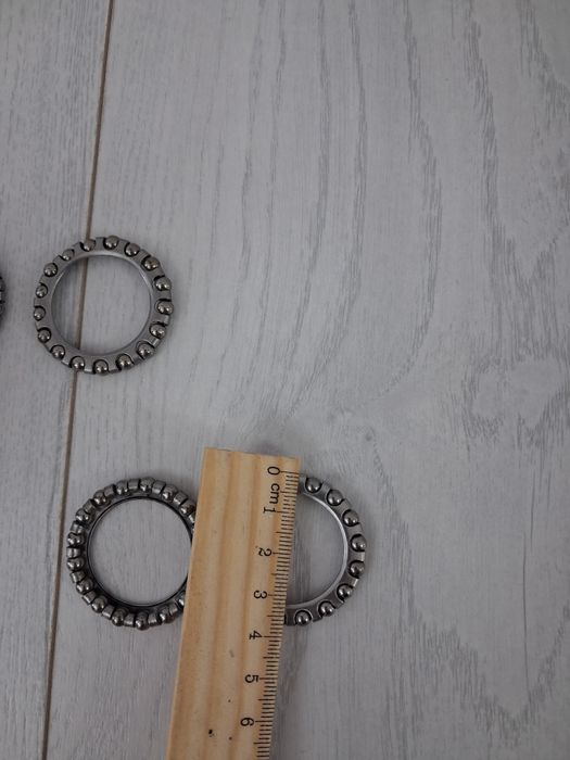 Подшипник от рулевой велосипеда