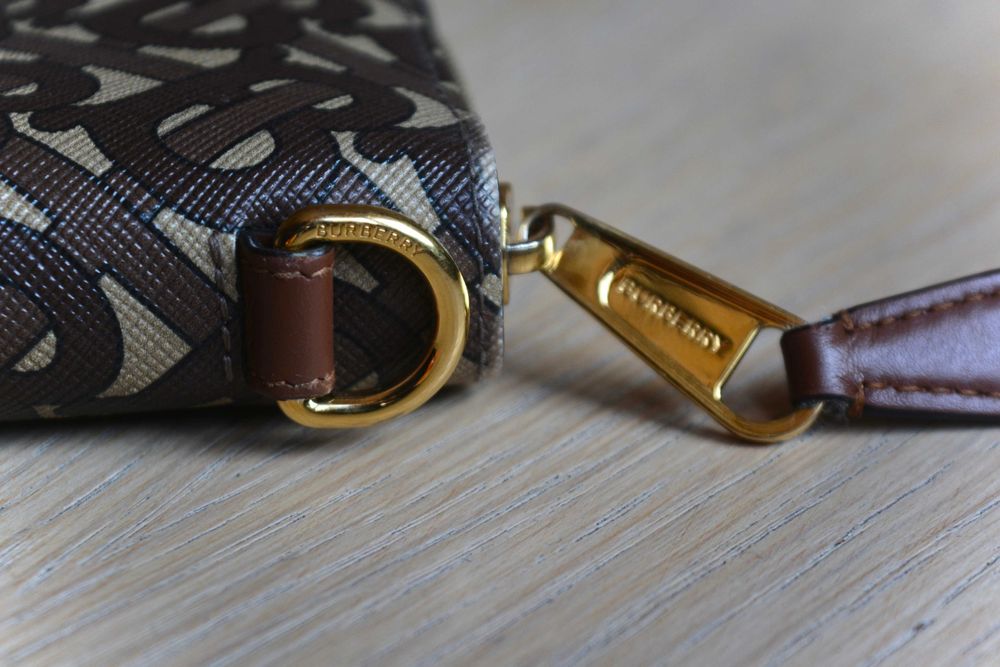 Оригинално портмоне Burberry