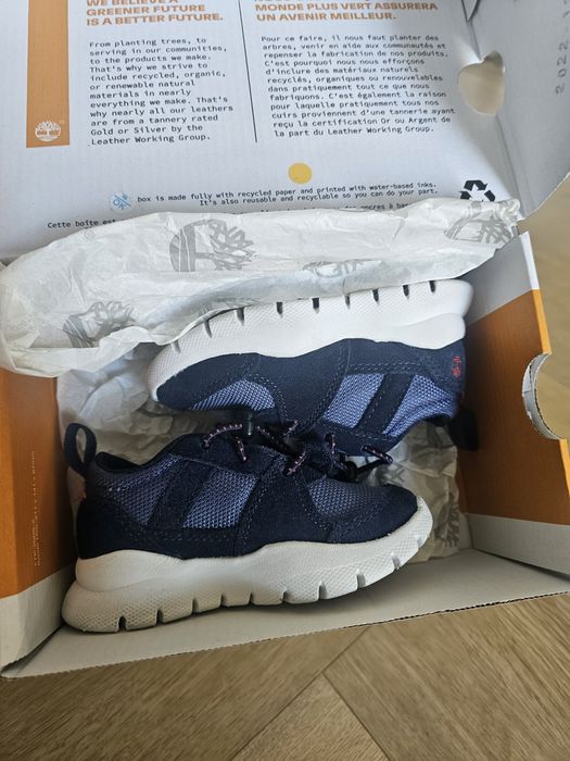 Adidași Timberland nr 22