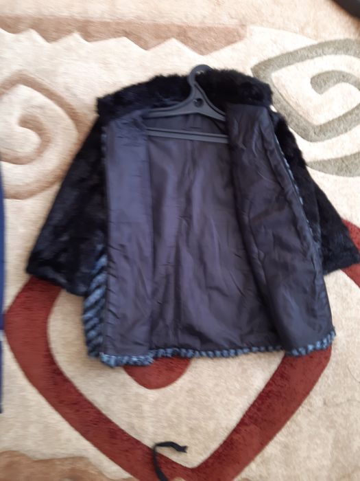 Продам полу шубок.