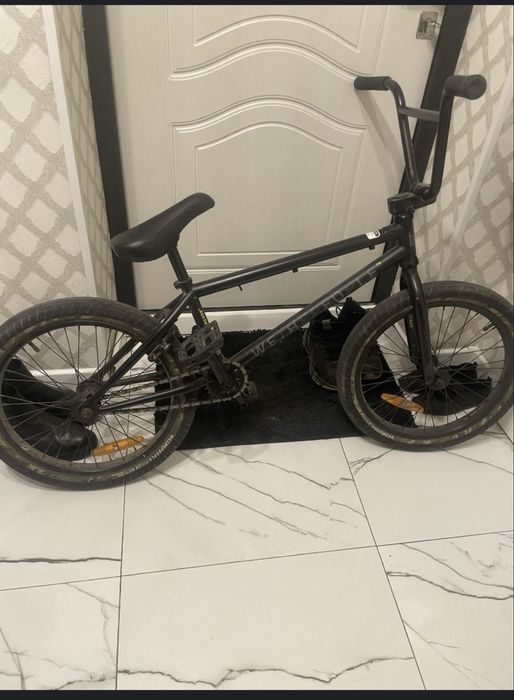 Продаеться трюковой велосипед бмх