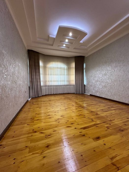 Участка 8 сотих. Ор-р  Ибн-Сино строй маркет рўпарасида.