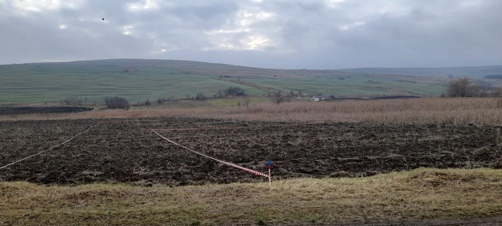 Vând TEREN INTRAVILAN în CÂMPENEȘTI (cu certificat urbanism informare)