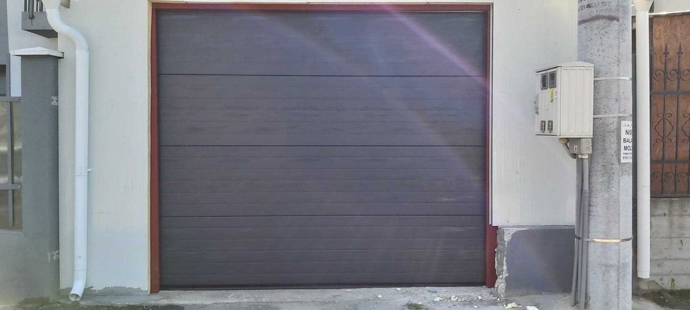 Usa sectionala de garaj XPT 2500L/2100H Antracit pe STOC! Ridic-o AZI!