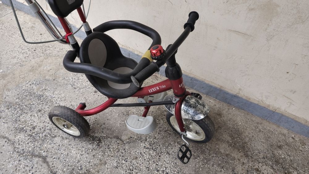 Детска триколка Lexus Trike /Лексус триколка