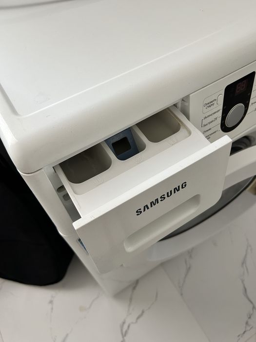 Продам машинку автомат