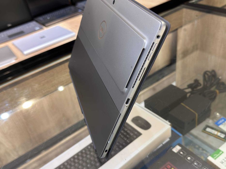 DELL Detachable 7320 Core i5-1140G7 ram 16 ssd 256 сенсорный