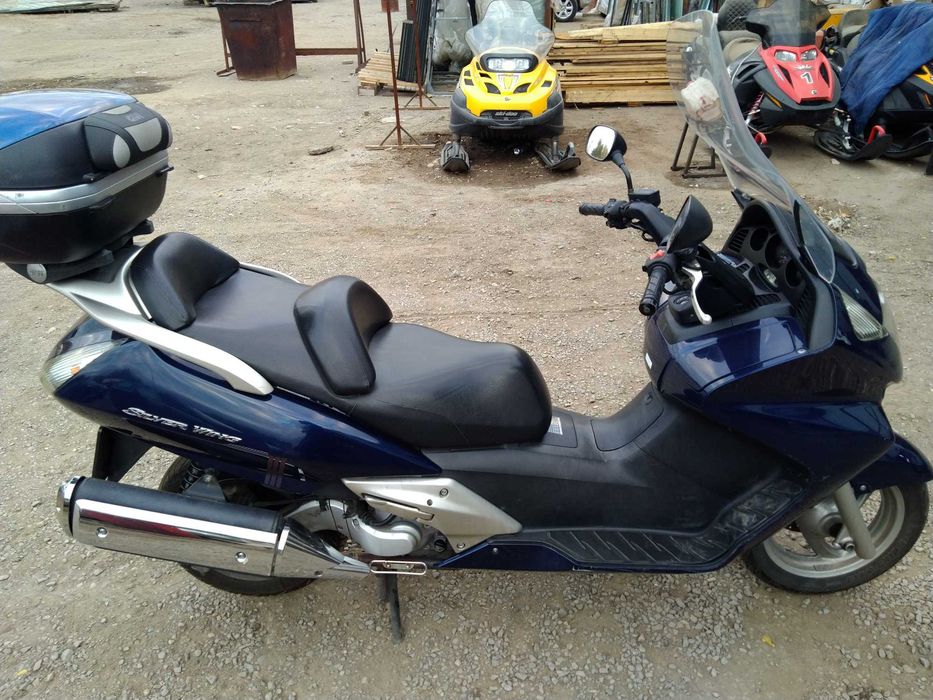 Honda Silver Wing 600