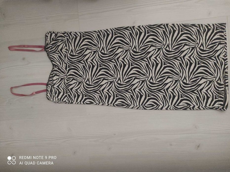 Rochie din material elastic ,de vara