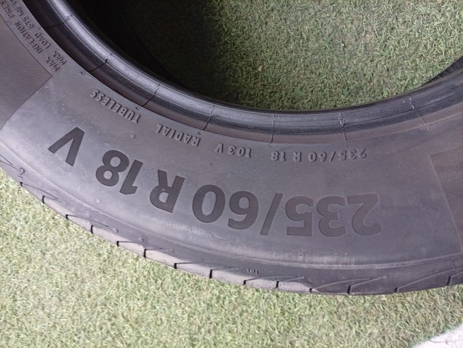 235 60 18 Continental Premium Contact 6