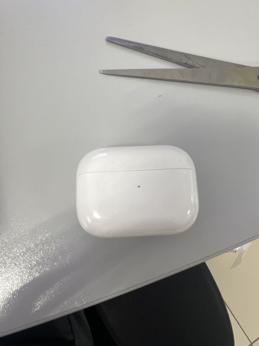 Кейс от Air Pods Pro оригинал