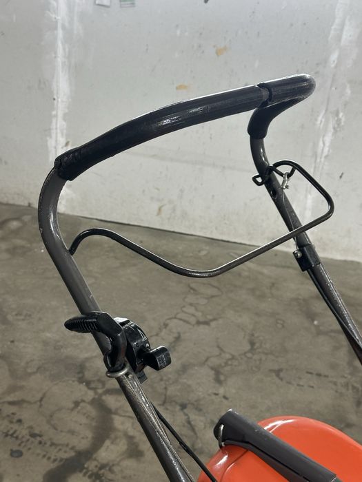 Бензинова косачка Husqvarna Briggs&Stratton