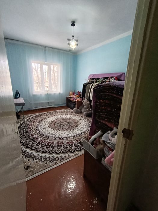 Продаётся 3× комнатная квартира в 9 мкр районе