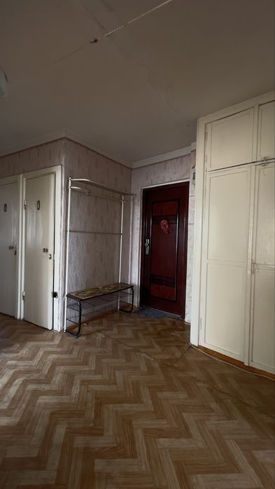 Продам 3 комнатную квартиру район Акация