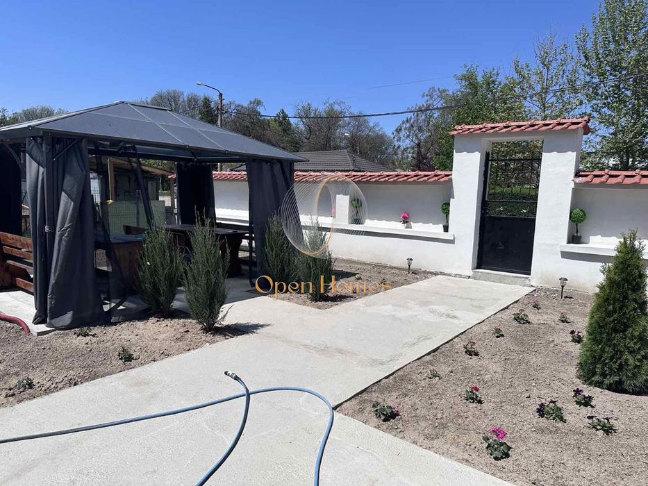 Продава се Къща в с. Войводиново, Област Пловдив - 180 кв.м за 1556 €/кв.м - Снимка #2