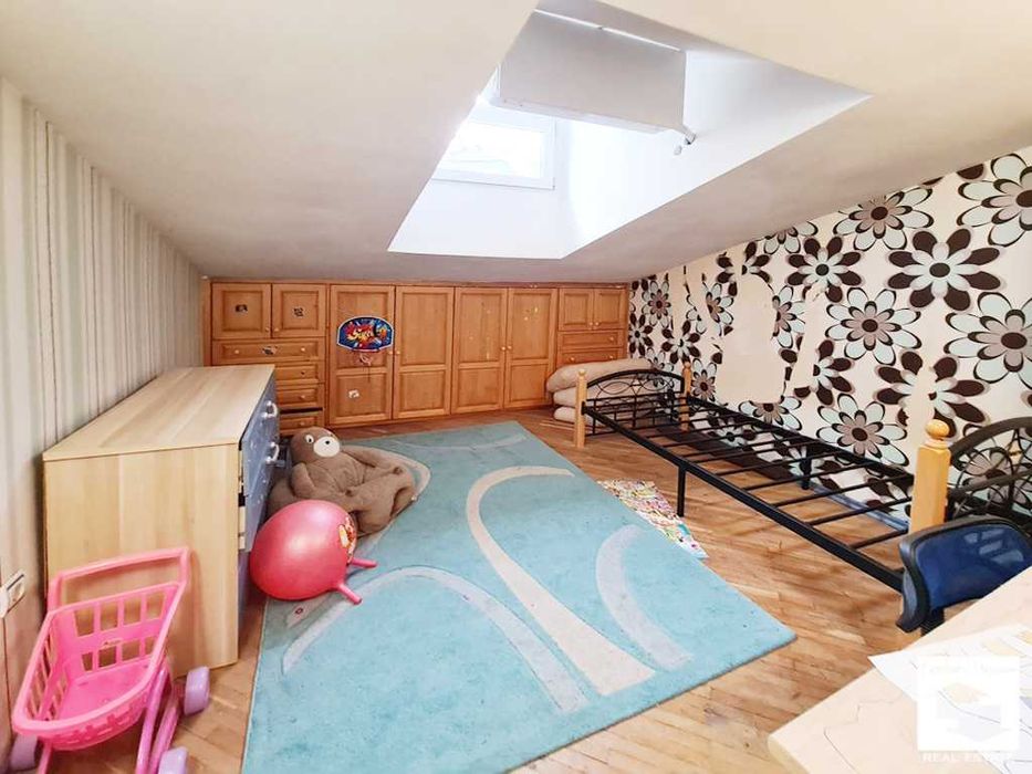 Продава се Мезонет в Велико Търново, Център - 120 кв.м за 1584 €/кв.м - Снимка #16