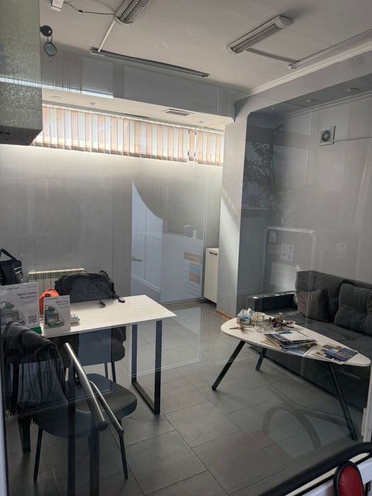 Светлый офис/кабинет 17 м² — Всё включено (ком. услуги в цене!)