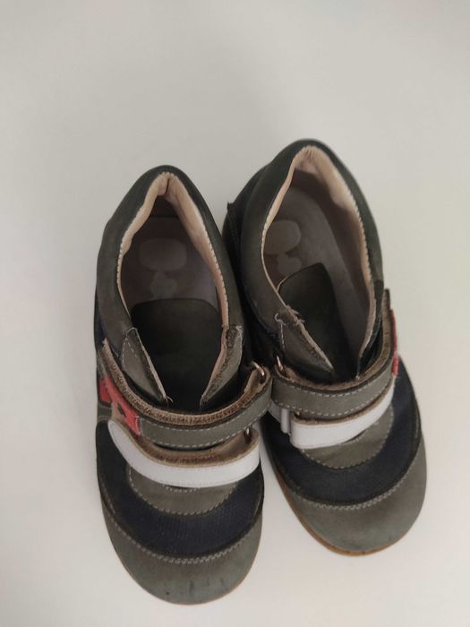 Срочно продается ортопедические ботинки Perlina для мальчиков