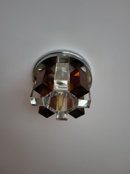 Сафиты стекло стекло.