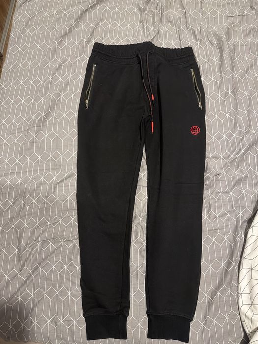 Pantaloni de trening de la zara usor utilizati