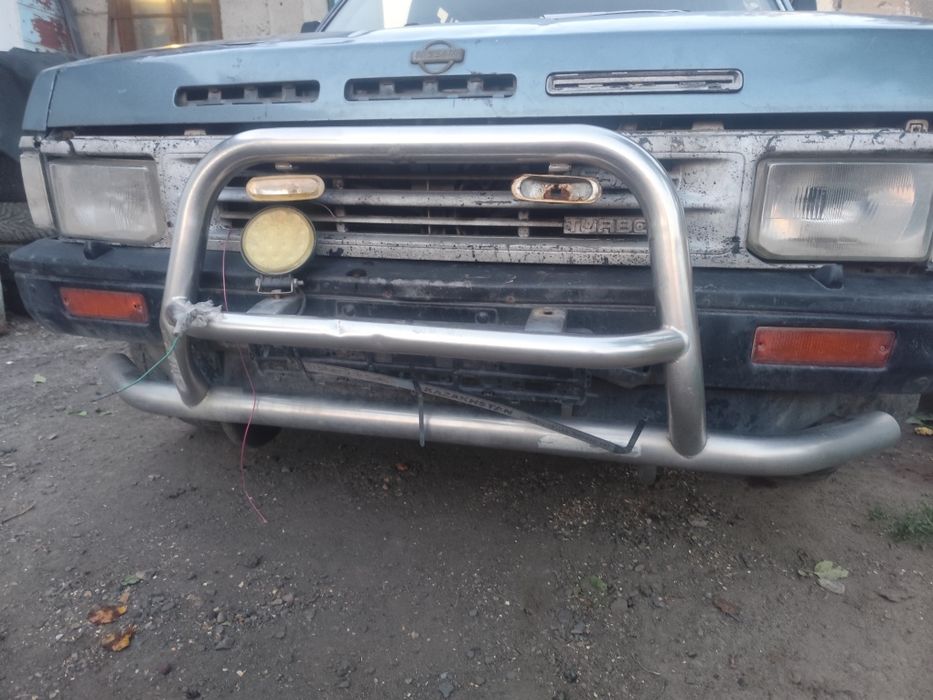 Продам кенгурятник Ниссан Террано 1