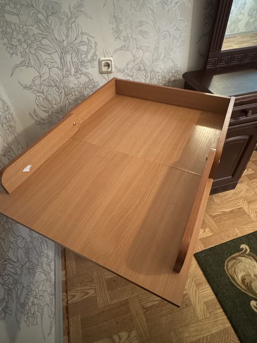 Камод с пеленальным столиком