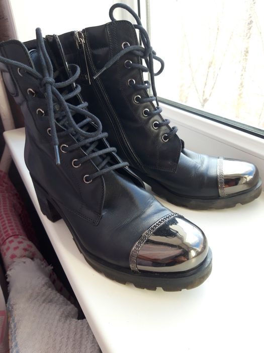 Продам обувь женскую