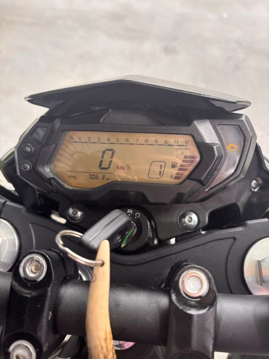 Motocicleta 16 ani benelli bn 125