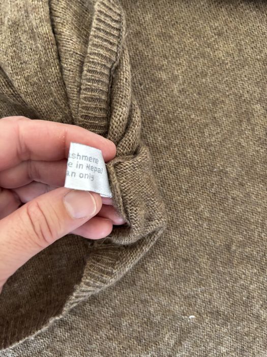 Пуловери от 100% кашмир