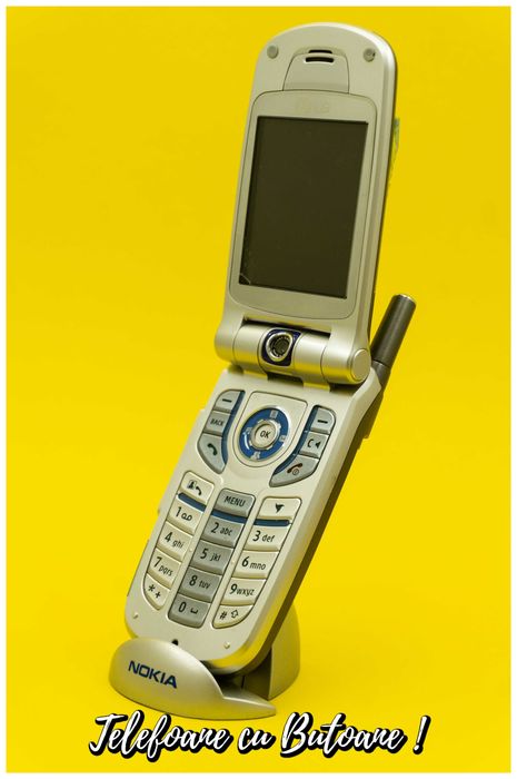 Telefon cu clapeta - LG U8180 Nou ( nu nokia motorola V3 samsung  )