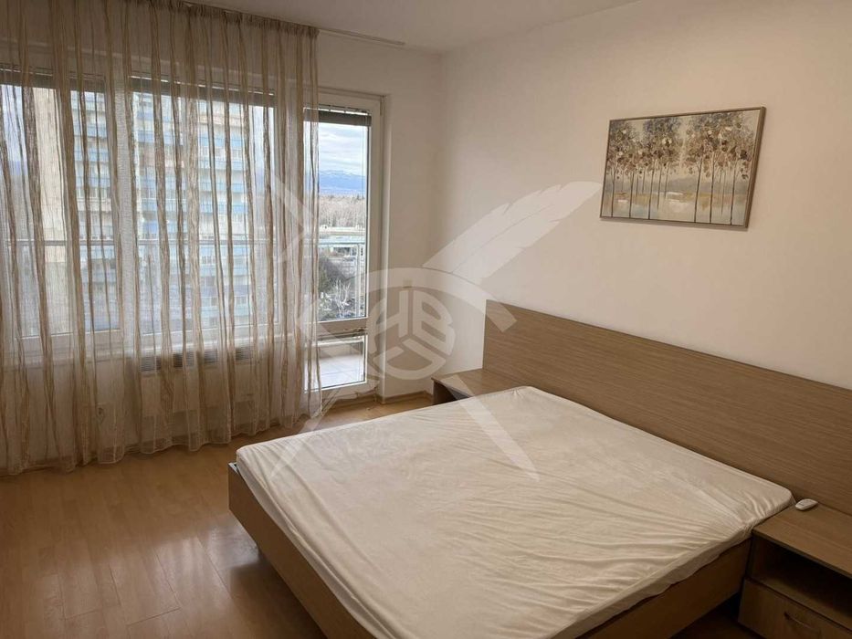 Тристаен апартамент в жк. Хаджи Димитър №19243