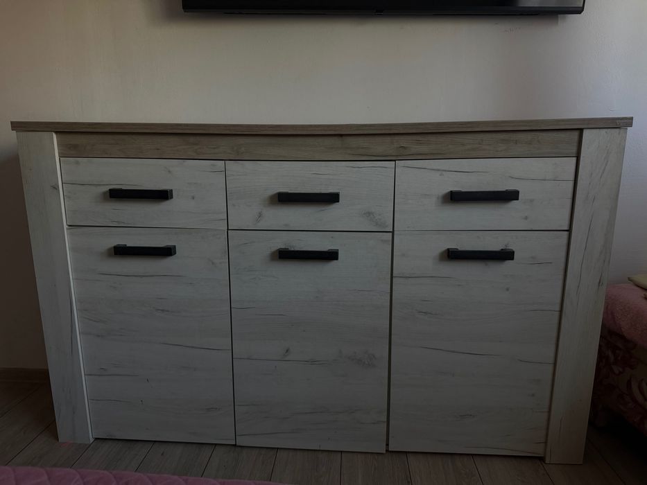 Vand comoda in stare perfecta de functionare