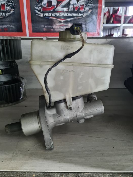 Semnalizare far,pompă abs,servo frână Bmw seria 3 e46 facelift, 2.0 D
