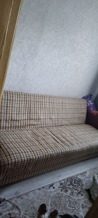 Отдам бесплатно диван