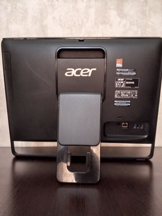 Комп холати зур клавиш ва блютуз мишкасина кушиб бараман гарак булса