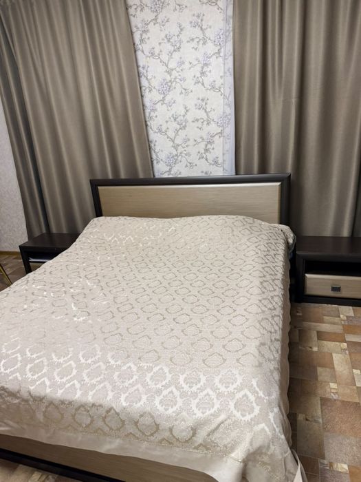 Продам спальный гарнитур