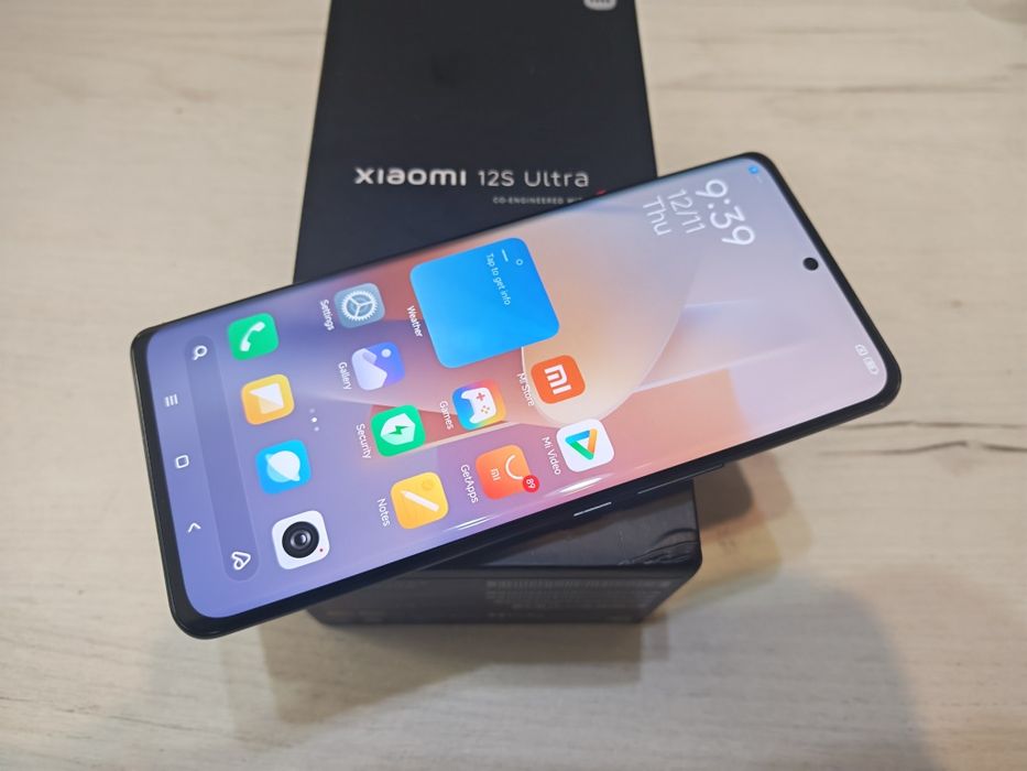 Бартер Xiaomi 12S Ultra 5G 12 GB RAM 256 GB