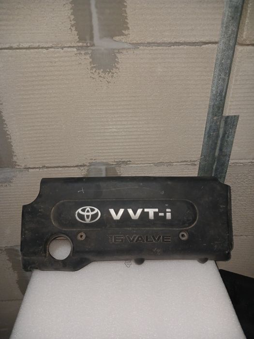 Двигатель, крышка декоративная