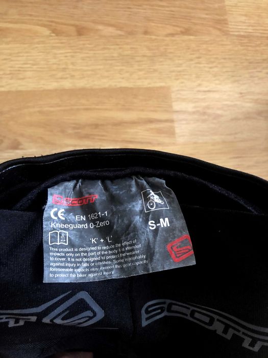 протектори SCOTT Knee Guards O-Zero (S/M)