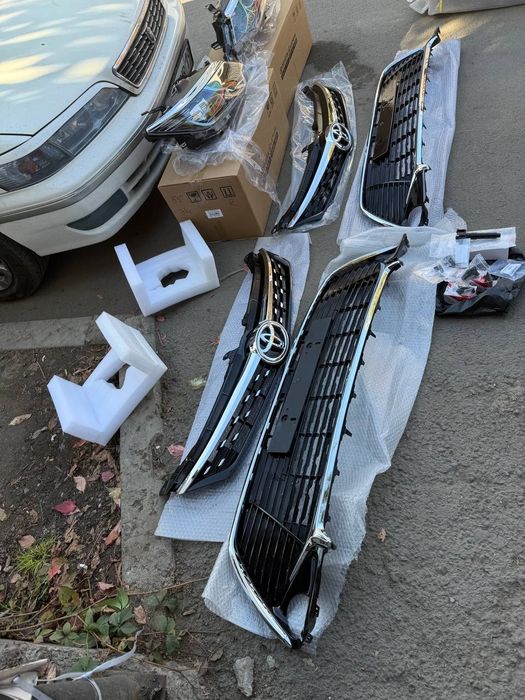 Решетка радиатора на camry 55