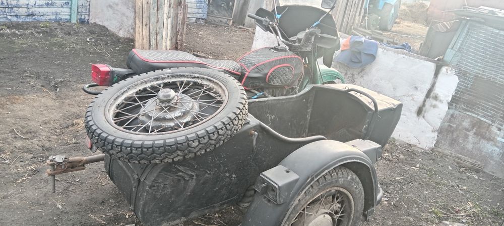 Продам Урал в среднем состоянии