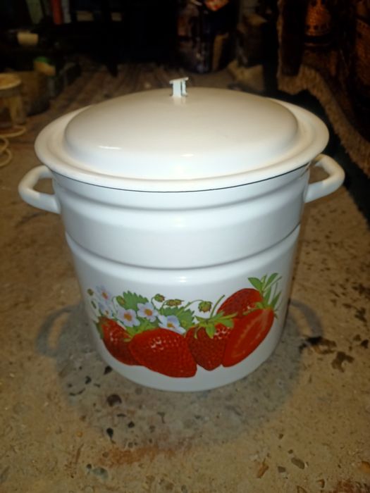 Кастрюля эмалированная 12 л