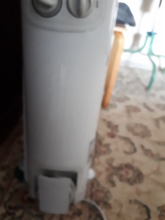 продам радитор маслянный ..11 секций ...