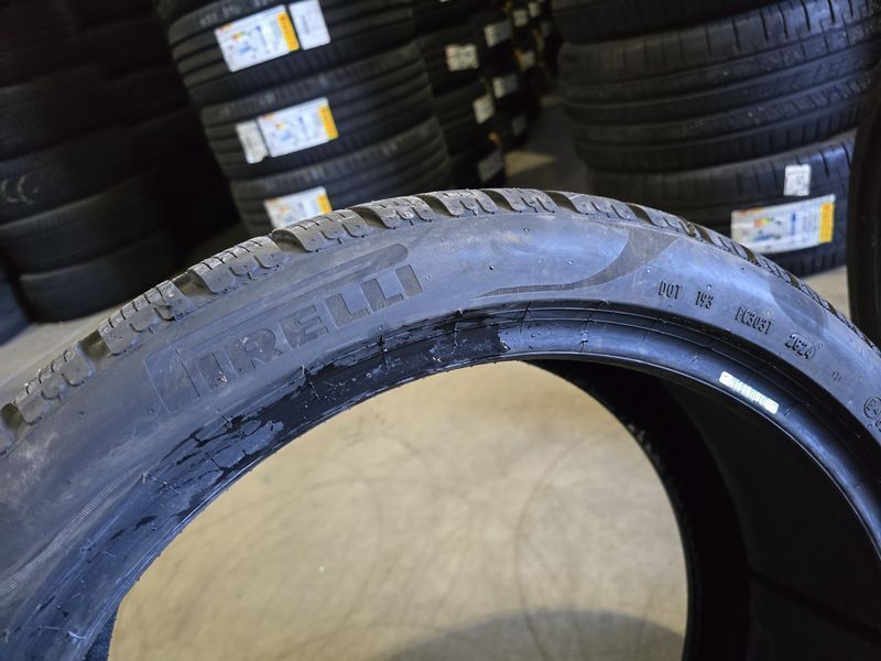 235/40/19 PIRELLI 2бр