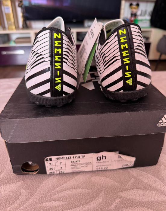 Adidas Nemeziz 17.4 TF футболни обувки за зала
