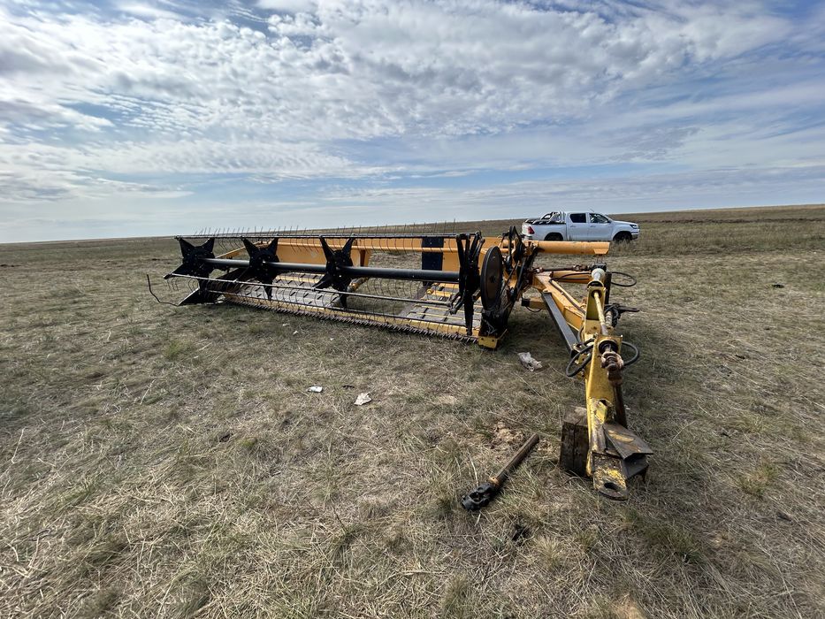 Продам прицепная жатка