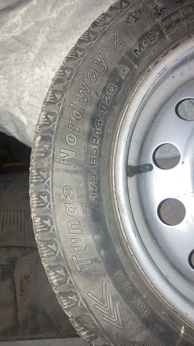 Шины 175/65/R14Б.У